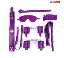 Большой набор БДСМ в фиолетовом цвете: маска, кляп, плётка, ошейник, наручники, оковы, верёвка
